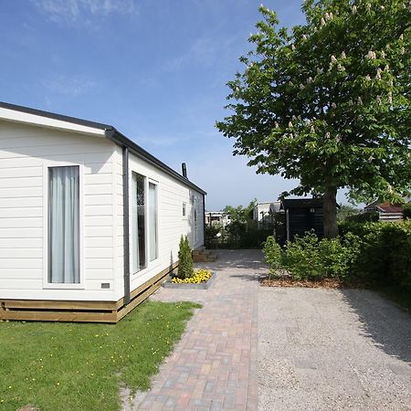 Ijsselmeer-Chalet Nr. 66 Molkwerum Ngoại thất bức ảnh
